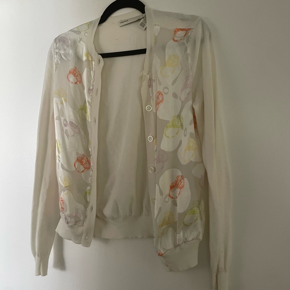 Perry Ellis White Knit cotton and silk button down Sweater size S.